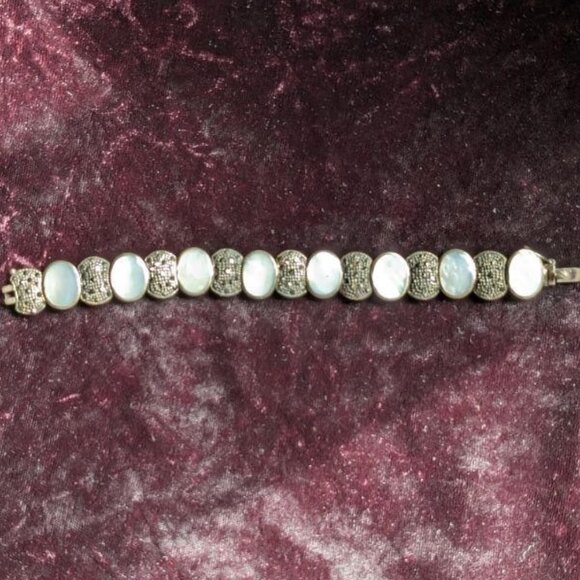 Vintage Sterling Abalone and Marcasite Link Bracelet, Mexican, Smooth, Heavy - Picture 4 of 13
